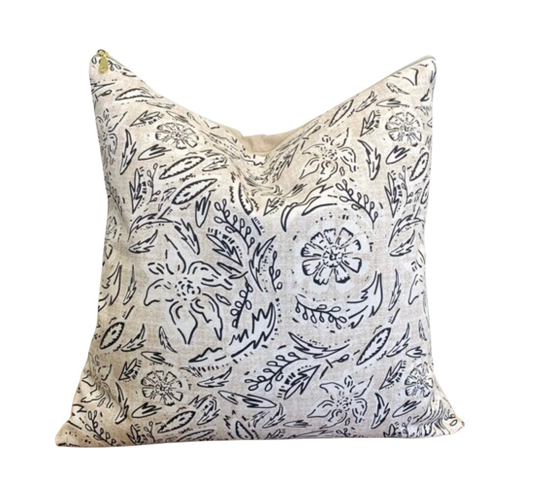 Cover Only | Flora Rustic | Designed by Holli Zollinger | Black + White Floral Farmhouse
