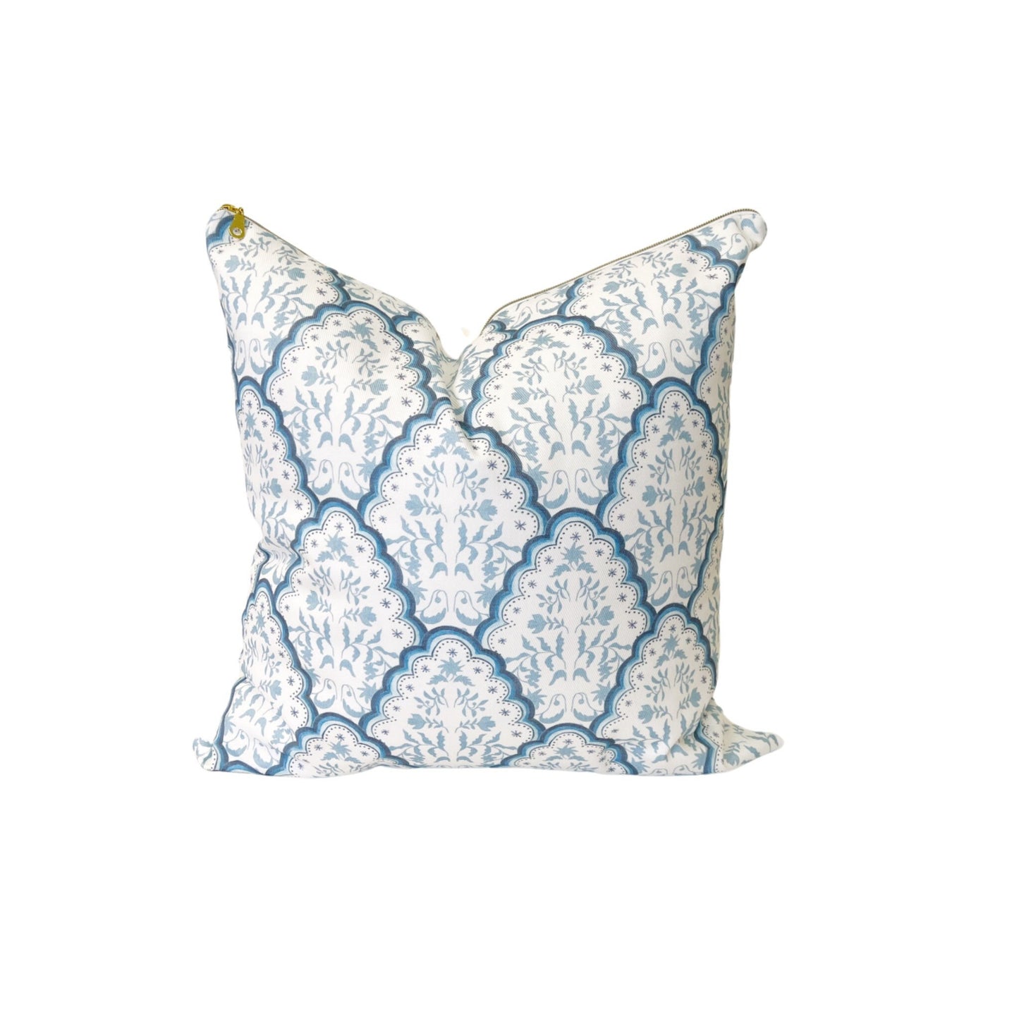 Curated by Hannah Butler: Tiny Palm + Scalloped Edges |Grandmillennial Grouping | Designed by Danika Herrick