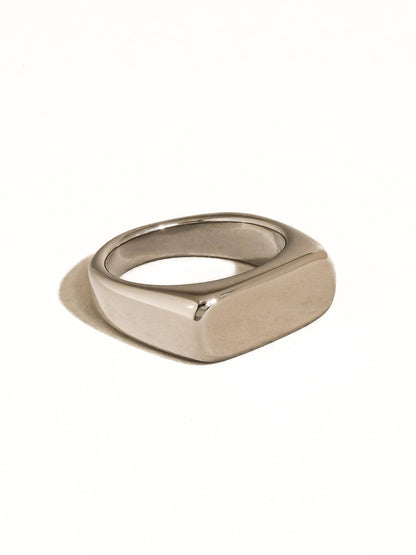 Glayce 18K Gold Non-Tarnish Classic Signet Ring: Yellow Gold
