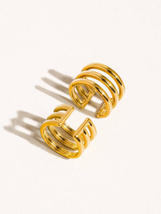 Farrah 18K Non-Tarnish Stripe Ear Cuff: Yellow Gold