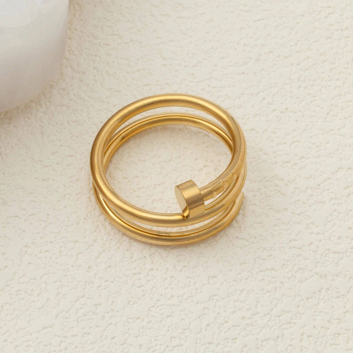 18K Gold PVD Twisted Nail Ring: Gold / 8
