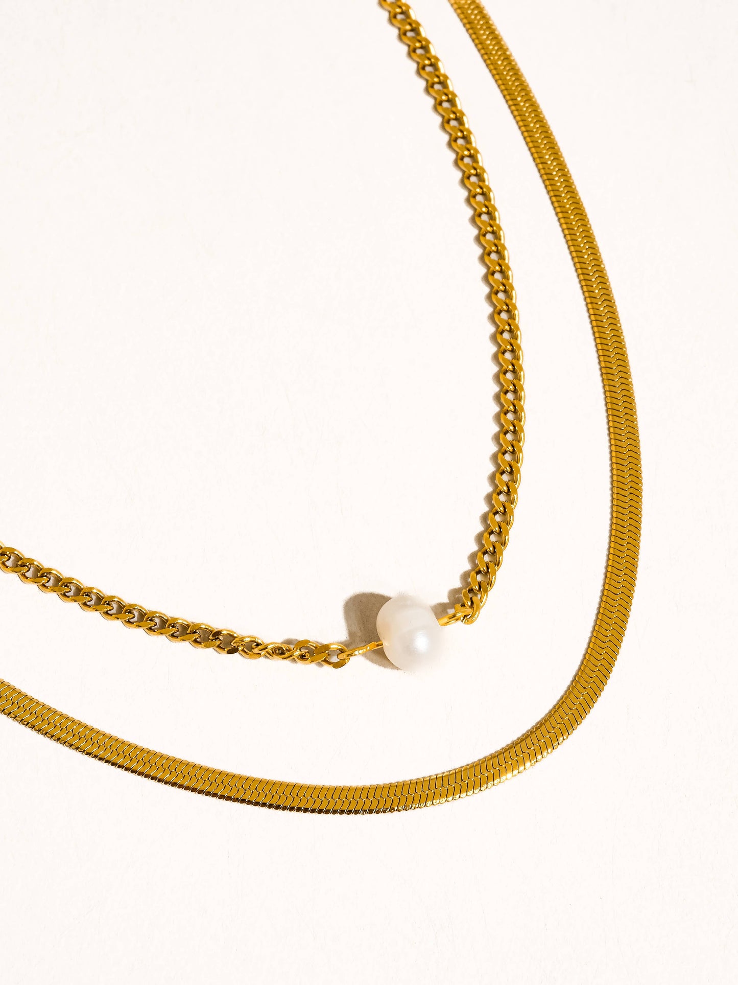 Owen 18K Gold Non-Tarnish layered Pearl Chain Necklace: Yellow Gold