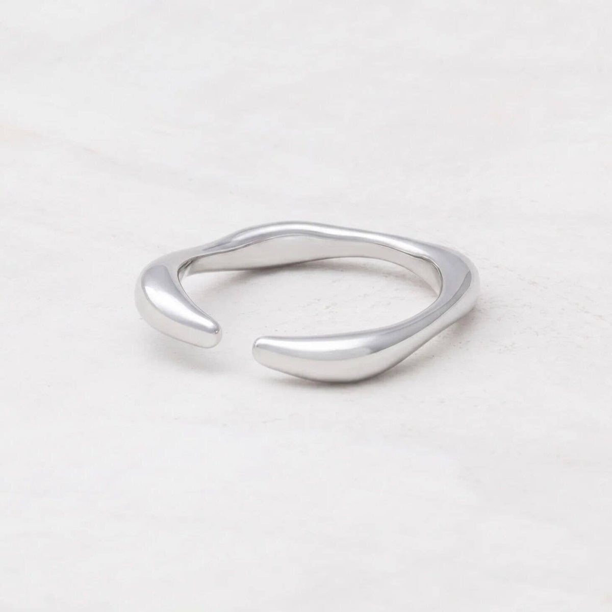 18K Gold PVD  Adjustable Simple Ring: Gold