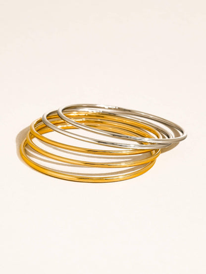 Olyss 18K Gold Non-Tarnish Classic Thin Bangle Set: Yellow Gold