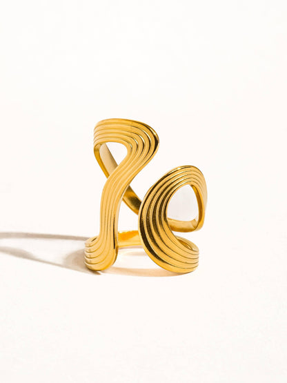 Xena 18K Gold Non-Tarnish Wavy Abstract Ring: Yellow Gold