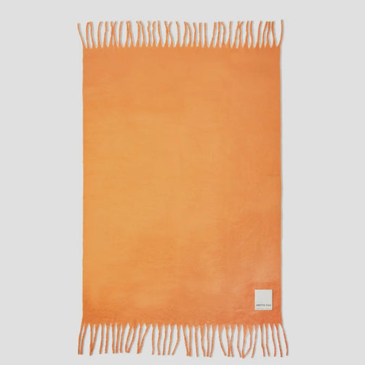 Arctic Fox Throw - Apricot