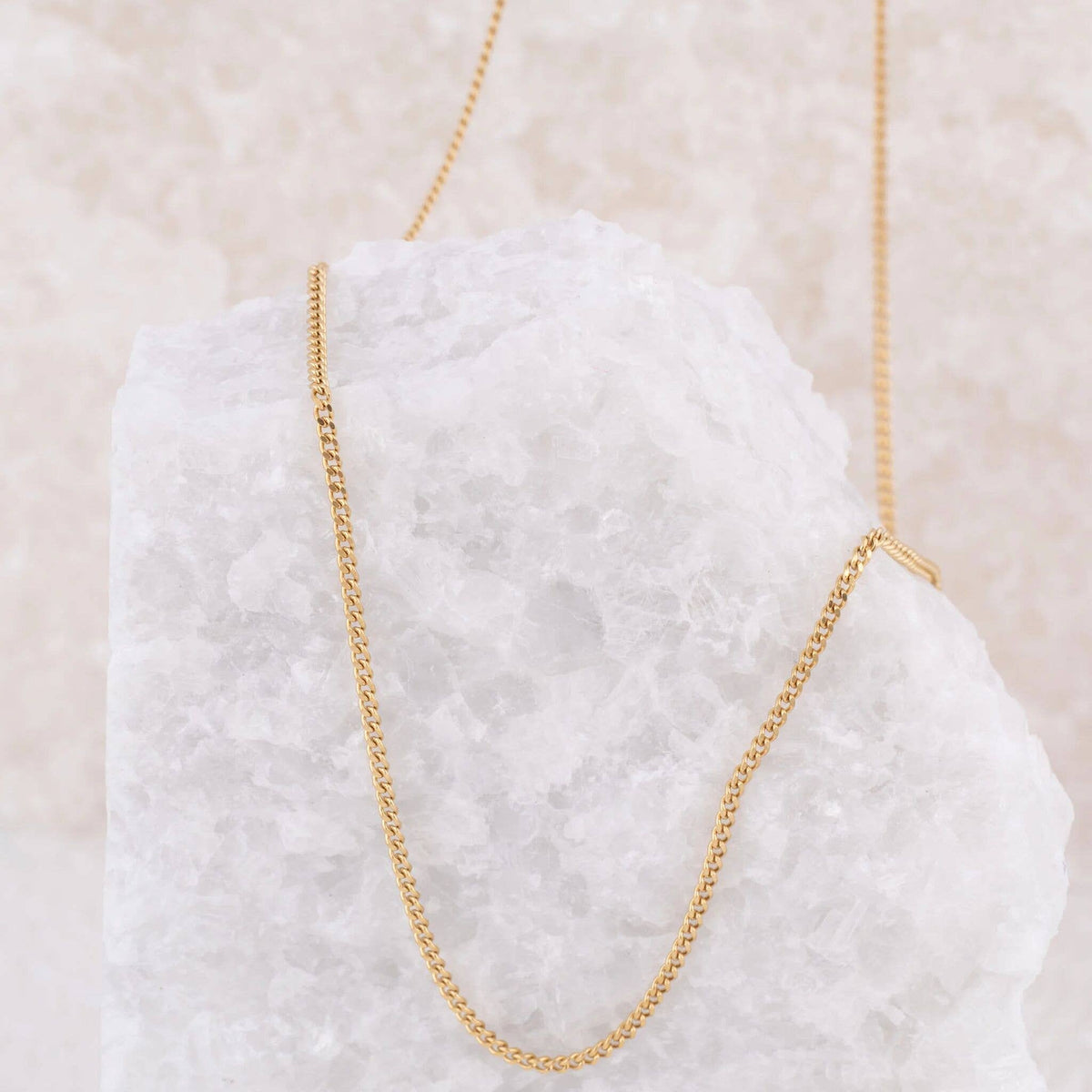 14K Gold Filled Plus™ Diamond Cut Curb Chain: 24" / 1.4mm