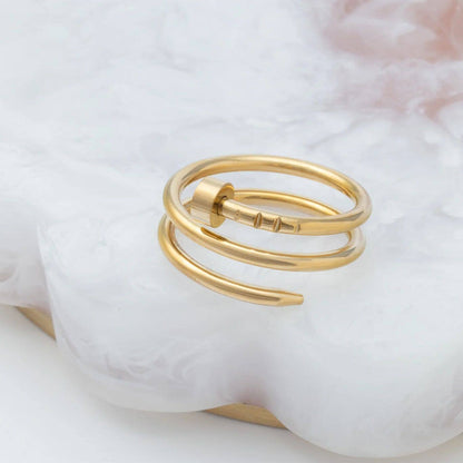 18K GOLD PLATED Twisted Nail Ring: Gold / 7