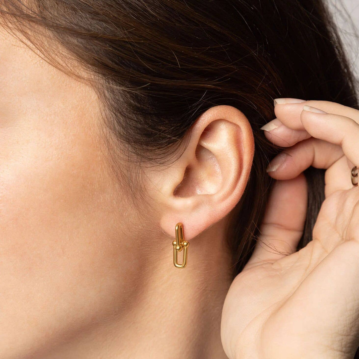 18K Gold PVD Thick Ulock Chain Earrings: Gold