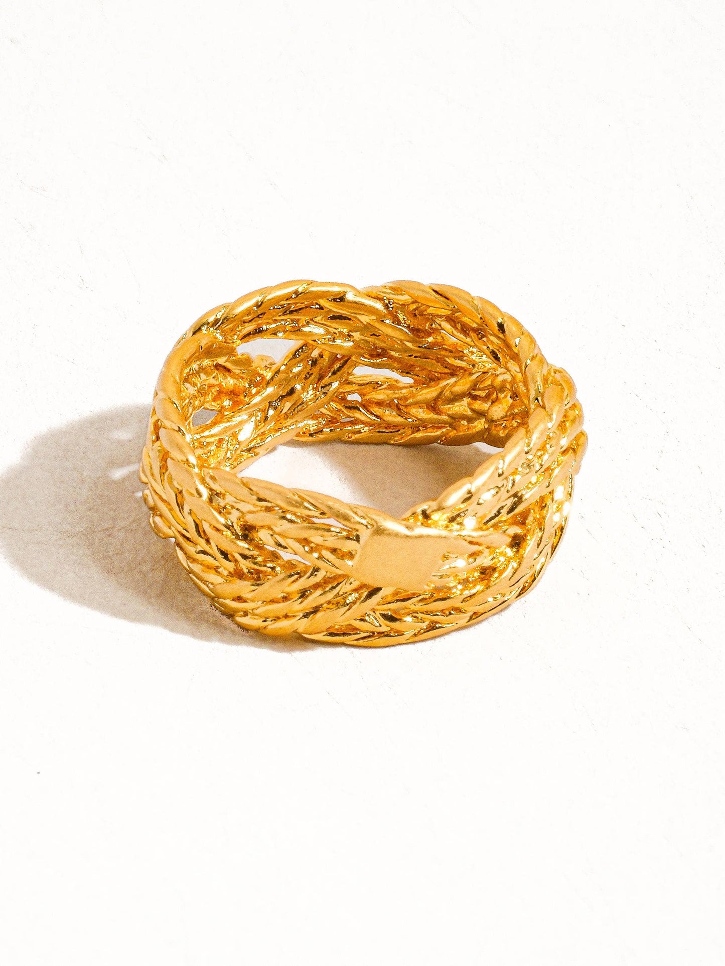 Celeste 18K Gold Vintage Twisted Bold Ring: Yellow Gold