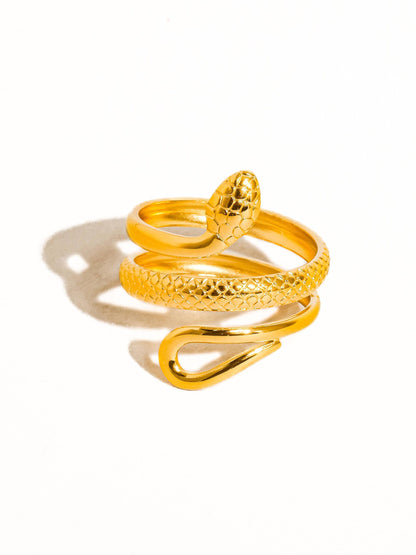 Sutton 18K Gold Non-Tarnish Serpent Ring: Yellow Gold