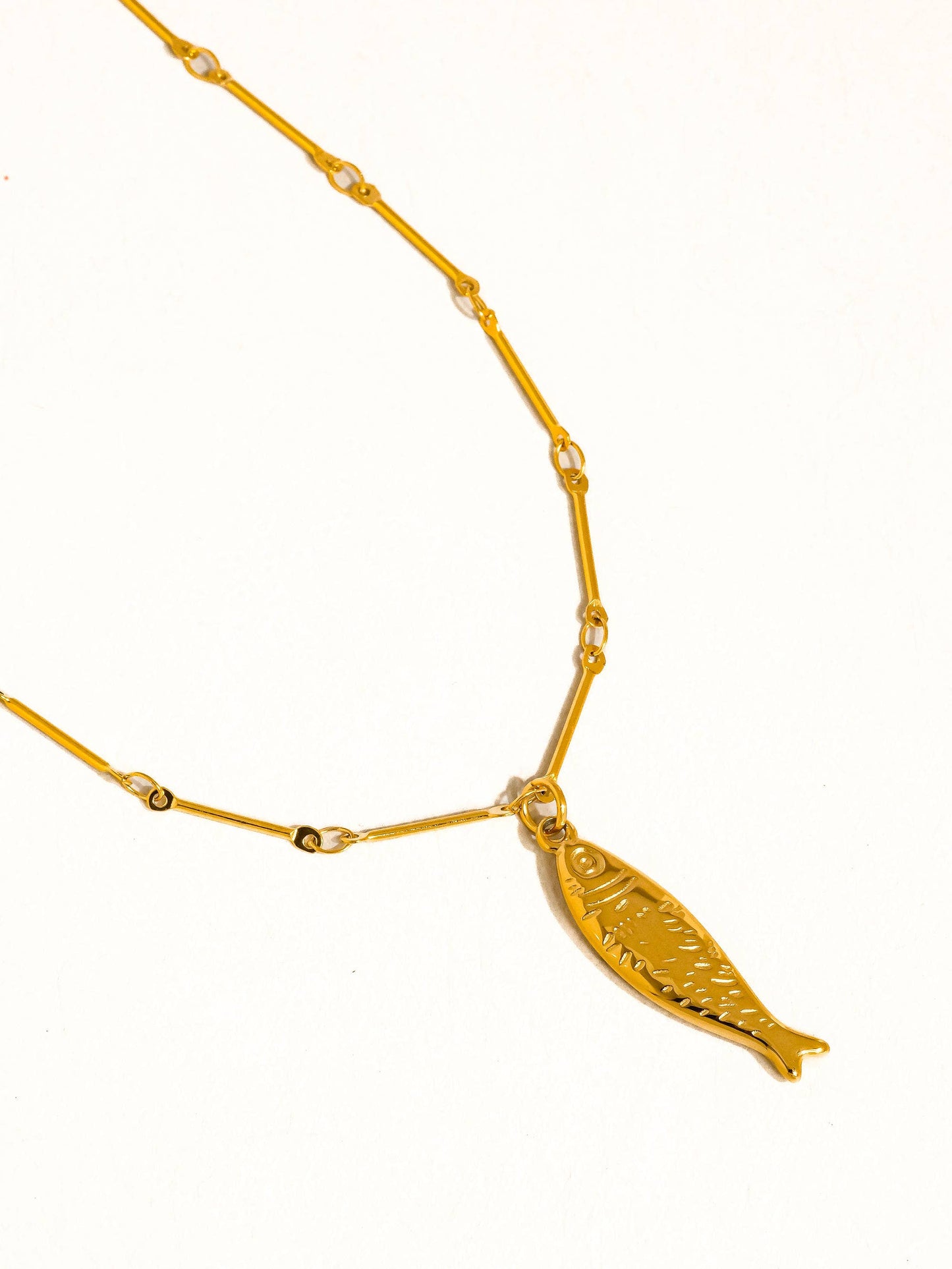 Coralie 18K Gold Non-Tarnish Fish Pendant Chain Necklace: Yellow Gold