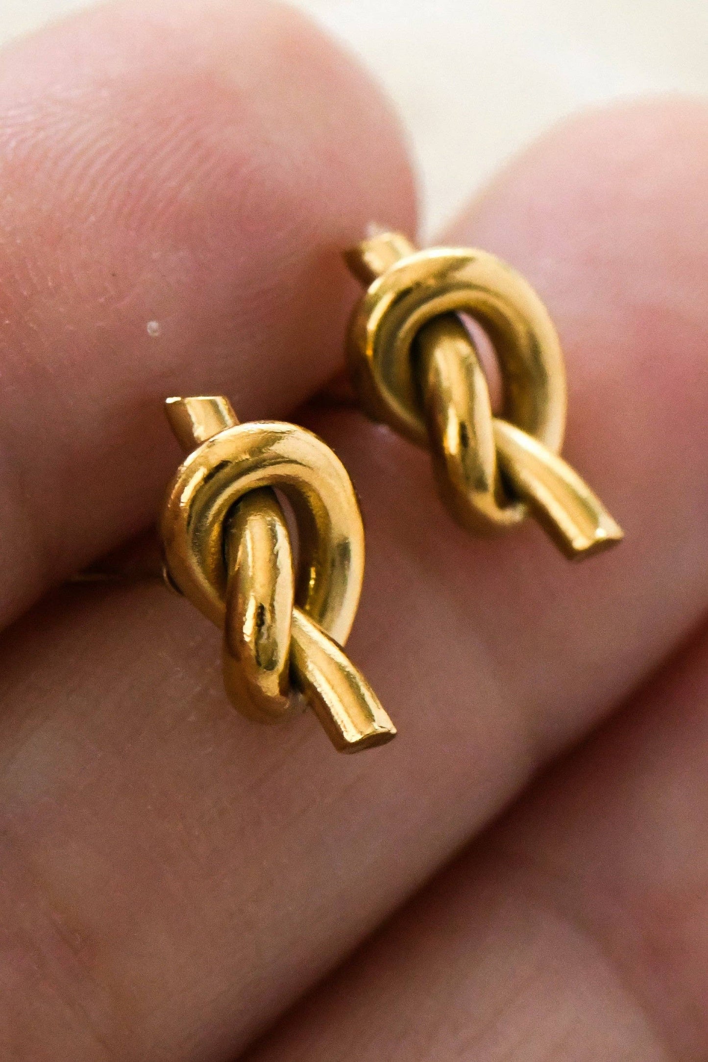 18K Gold Plated Waterproof Stainless Steel Stud Earrings - 6894: S0OX3T6894