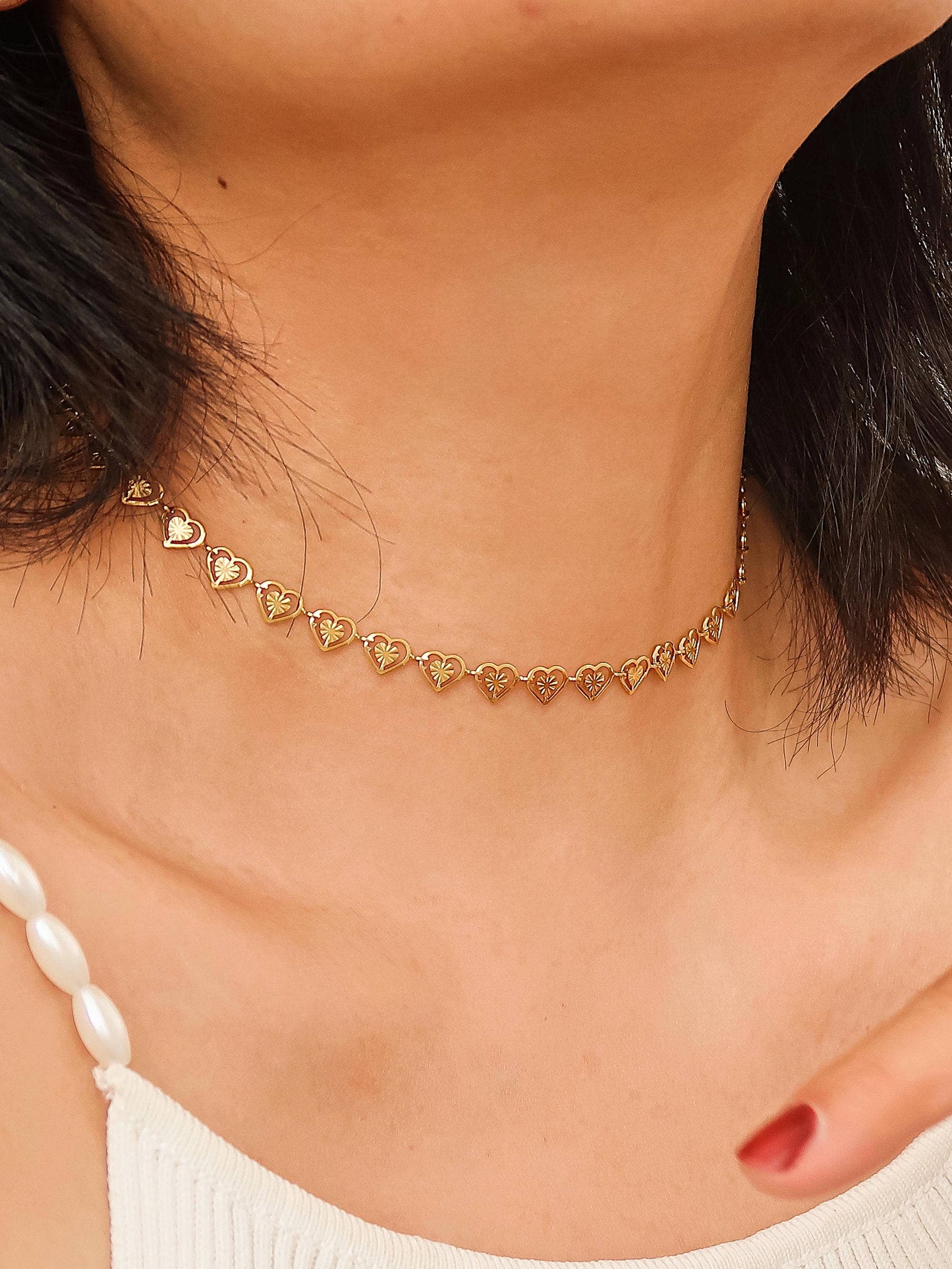 Agathe 18K Gold Non-Tarnish Dainty Heart Choker: Yellow Gold