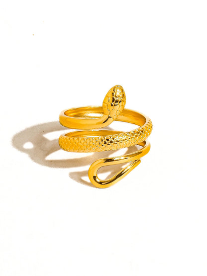 Sutton 18K Gold Non-Tarnish Serpent Ring: Yellow Gold