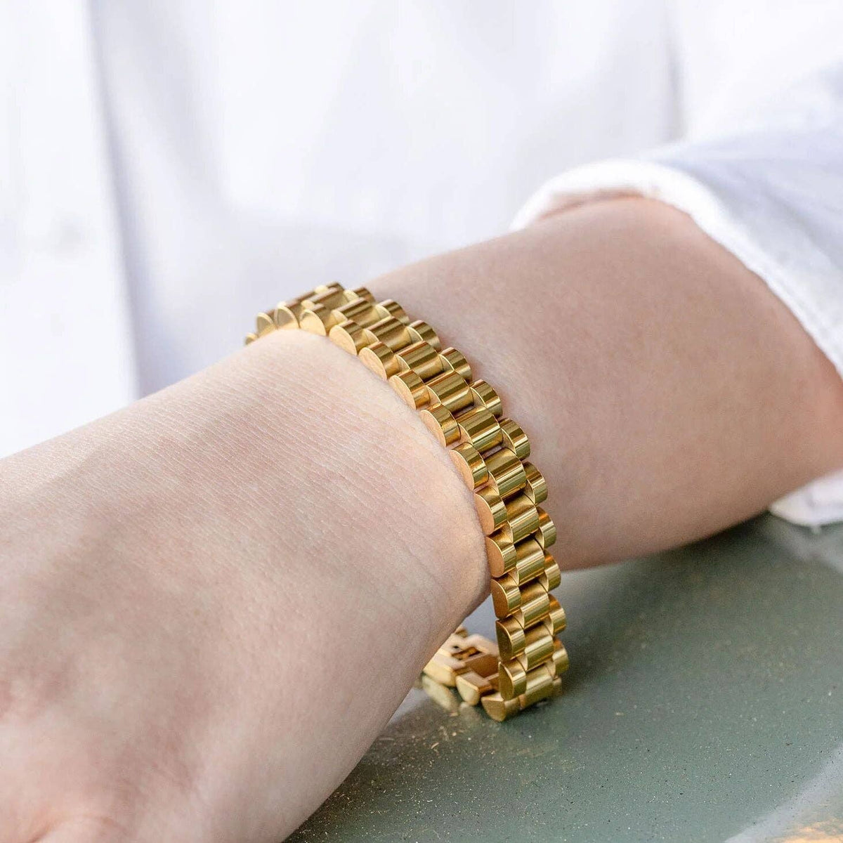 18K Tarnish free Watchband Chain Bracelet: Gold