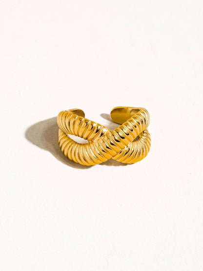 Nia 18K Gold Non-Tarnish Cross Spiral Ring: Yellow Gold