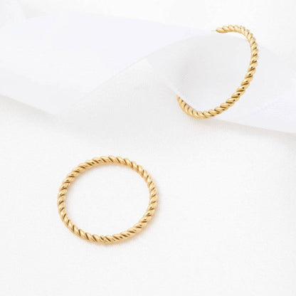 14K Gold Filled PLUS™ Braided Spacer Ring: Gold / 7
