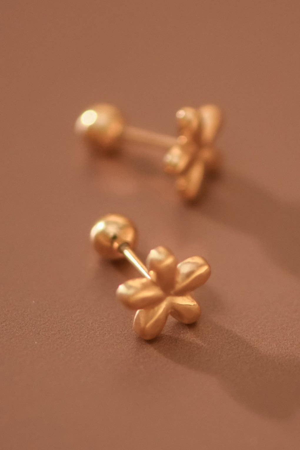 18K Gold Plated Waterproof Stainless Steel Stud Earrings - 7751: S0OX3T7751