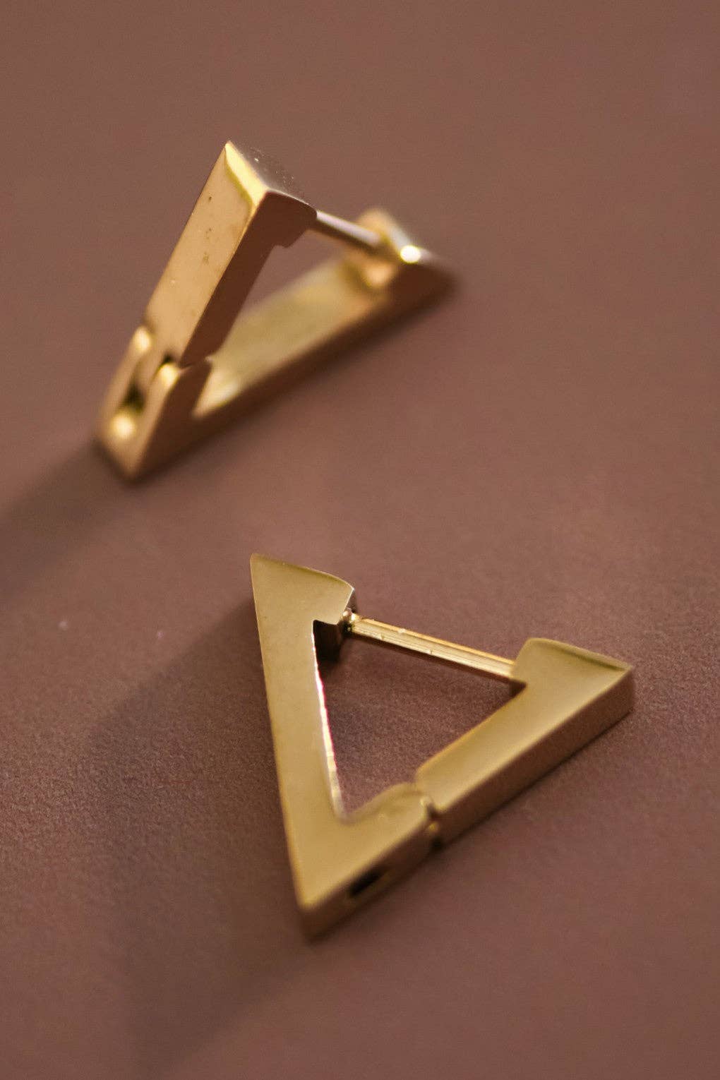 18K Gold Plated Waterproof Stainless Steel Hoop Earrings - 7113: S0OX3T7113 Gold