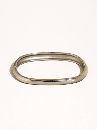 Renzi 18K Gold Non-Tarnish Classic Bangle: Yellow Gold