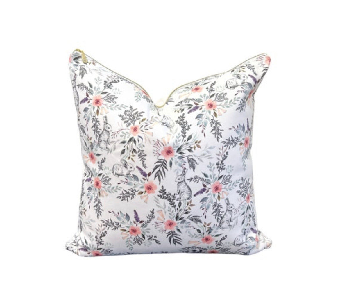 Watercolor Ink Wildflowers Pillow Cover