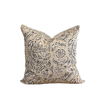 Flora Rustic - - Designed by Holli Zollinger